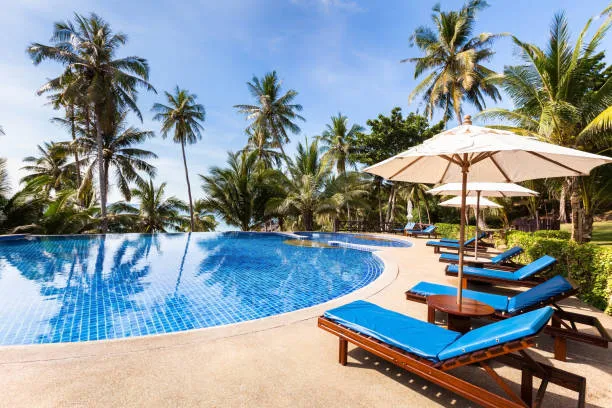 Hotel Pool